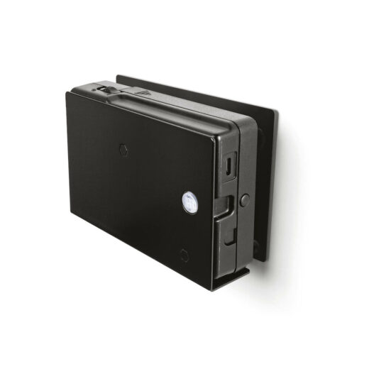 motion-9200-on-wall-closed-careium-1000x1000